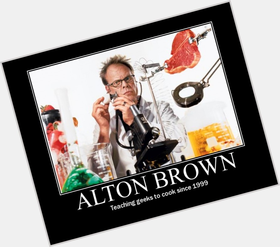 Alton Brown Average body,  light brown hair & hairstyles