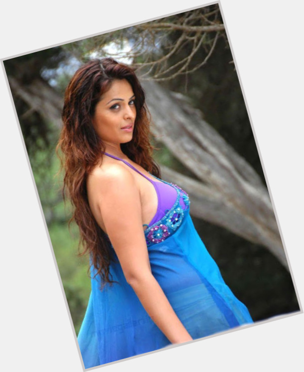 Anjana Sukhani Slim body,  light brown hair & hairstyles