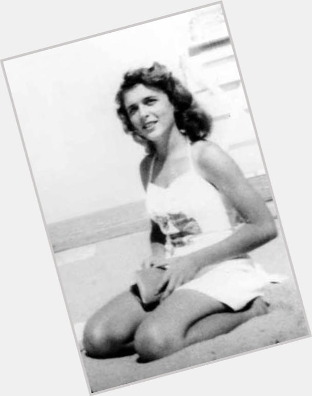 ann dunham racy photos snopes 8