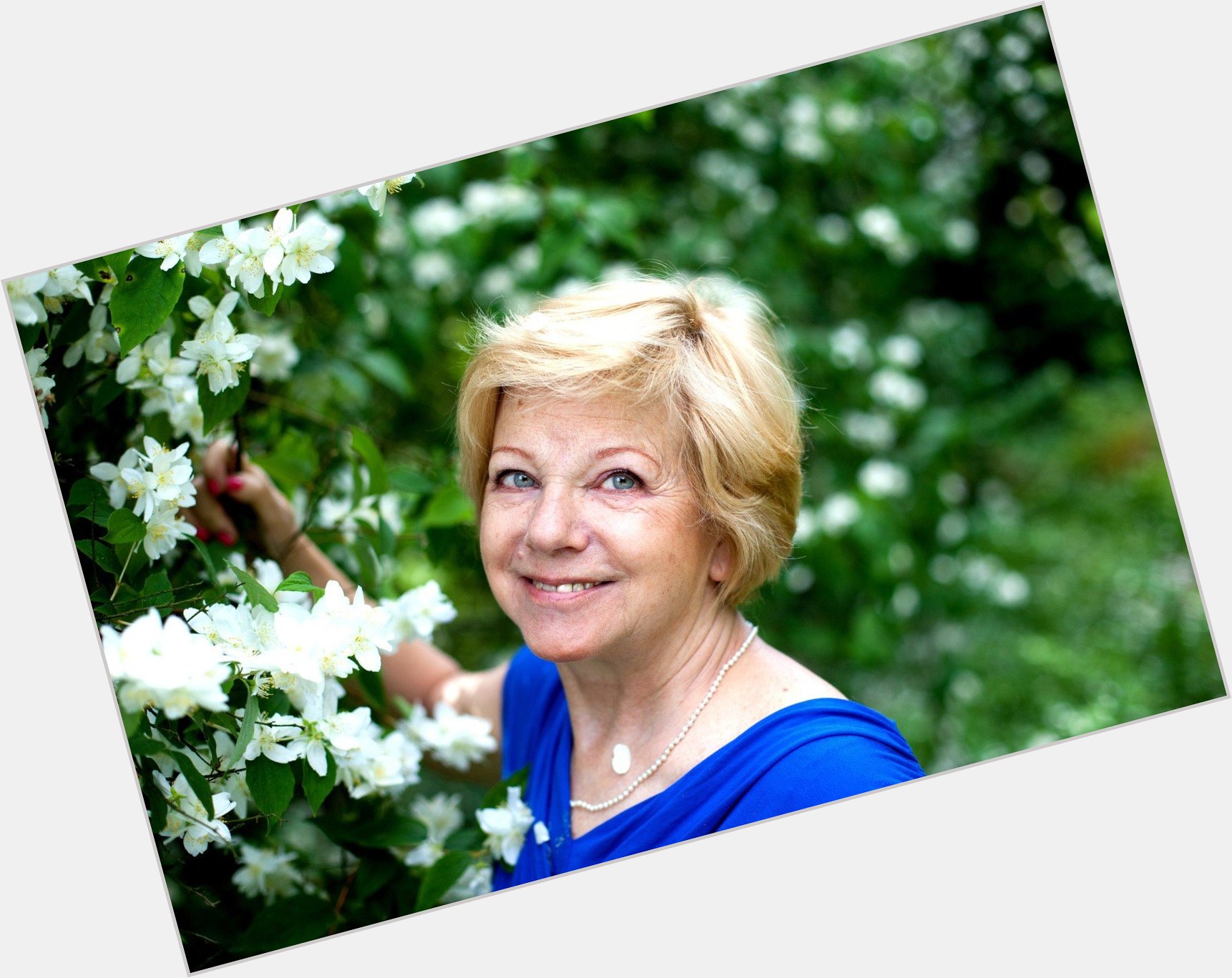 Barbara Stuhr Average body,  blonde hair & hairstyles
