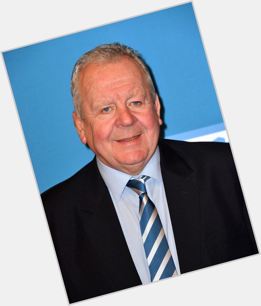 Bill Beaumont hairstyle 3