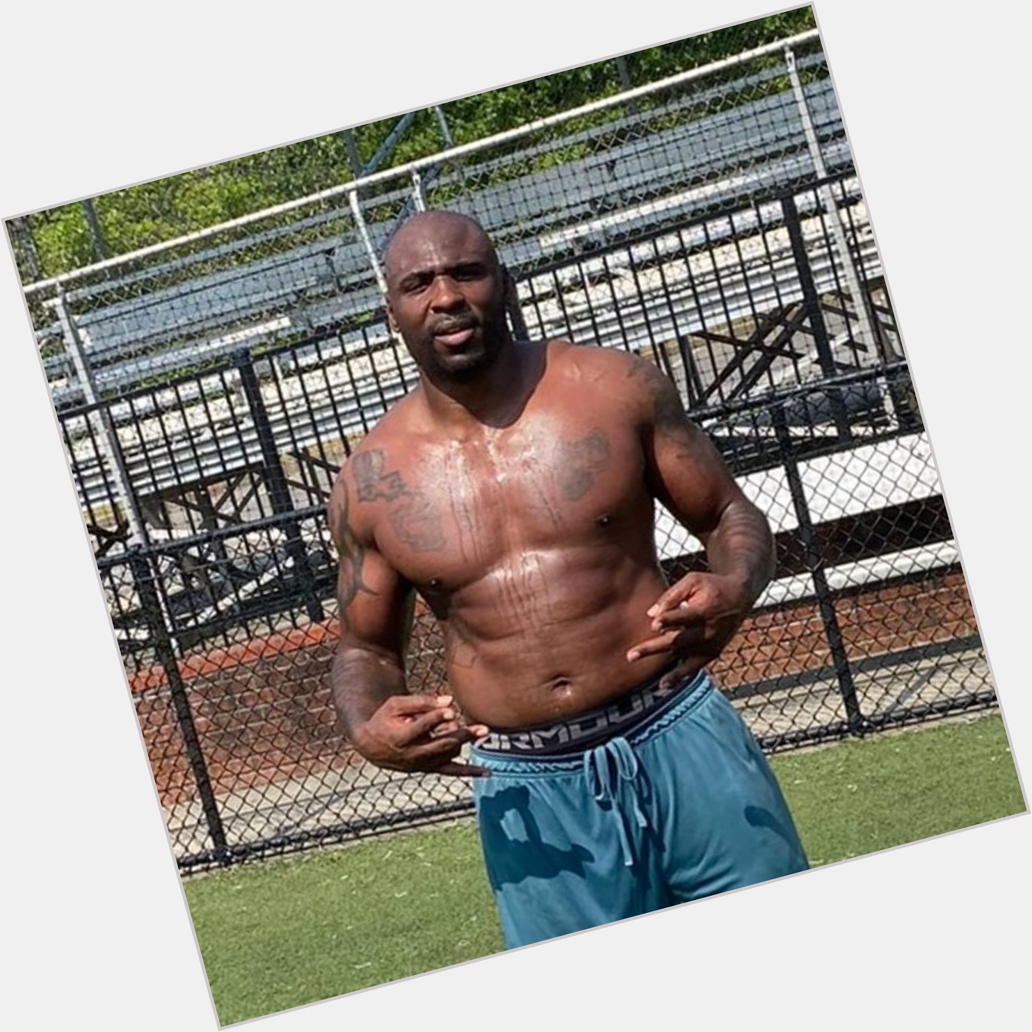 Brandon Jacobs new pic 1