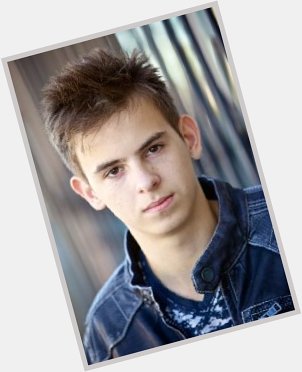 Brendon Eggertsen Slim body,  dark brown hair & hairstyles