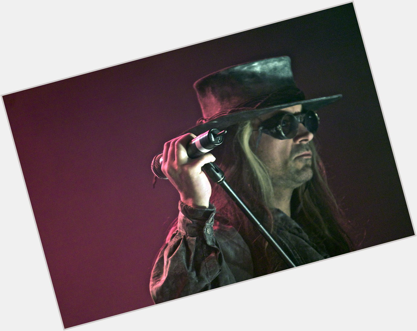 Carl Mccoy picture 1