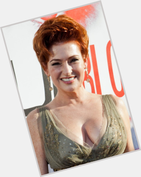 Carolyn Hennesy exclusive hot pic 9
