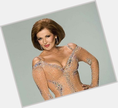 Claire Yarlett full body 11