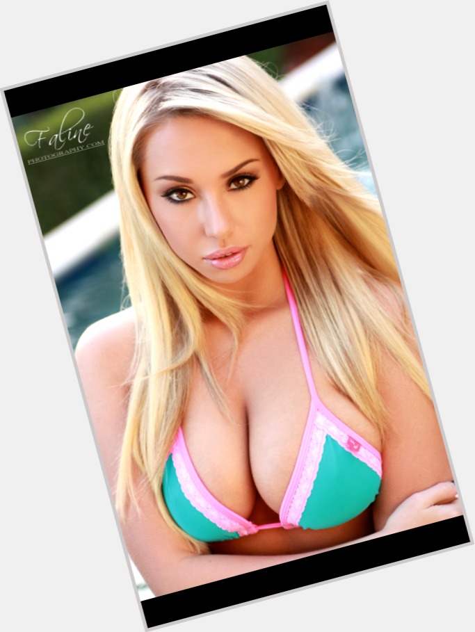 Claudia Fijal Voluptuous body,  blonde hair & hairstyles