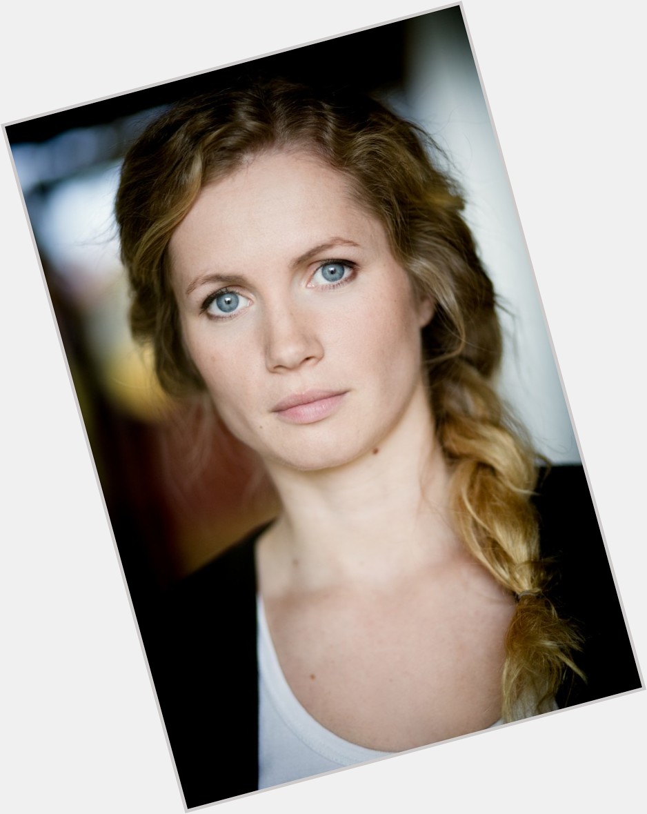 Cornelia Gr schel Official Site for Woman Crush Wednesday WCW