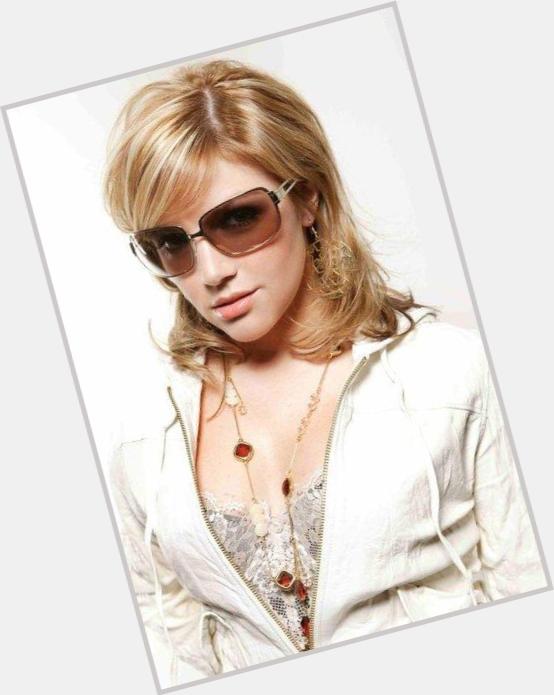 Corri English new pic 6