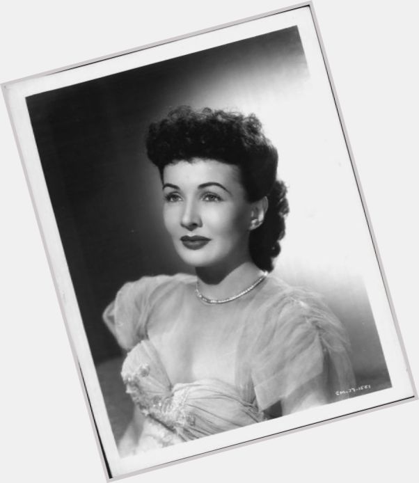 Catherine Mcleod  dark brown hair & hairstyles