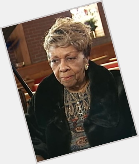 cissy houston at funeral 4