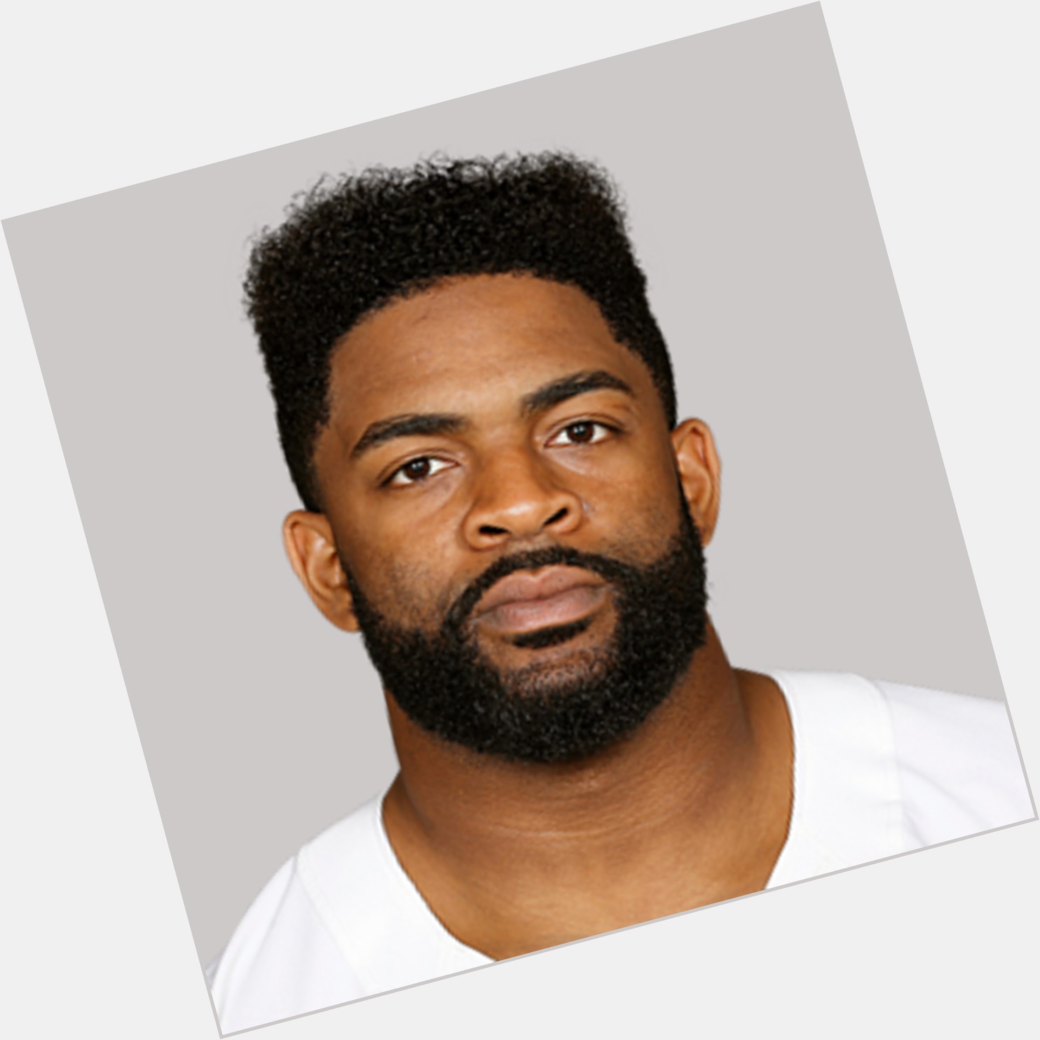 Damontre Moore dating 2