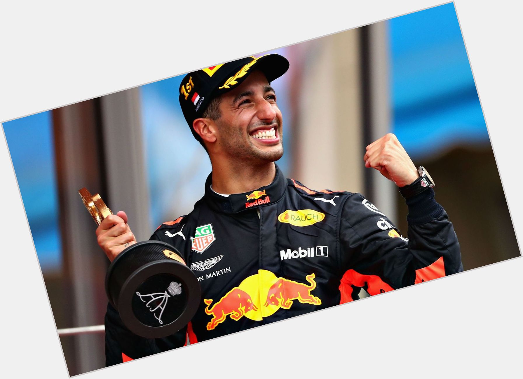 Daniel Ricciardo sexy 3