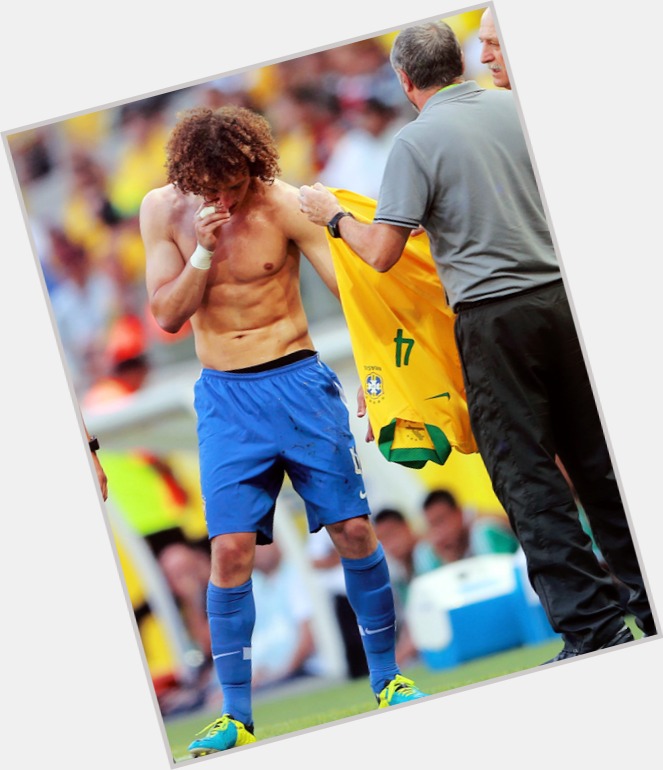 David Luiz dark brown hair & hairstyles Athletic body, 
