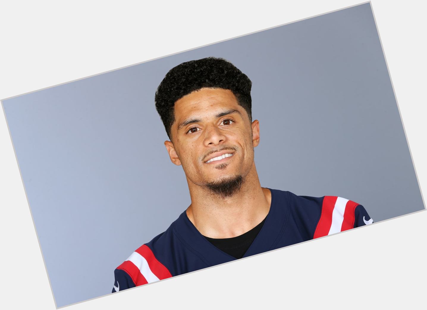 Devin Smith hairstyle 3