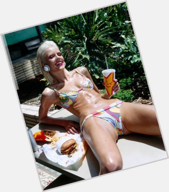 Diana Meszaros shirtless bikini