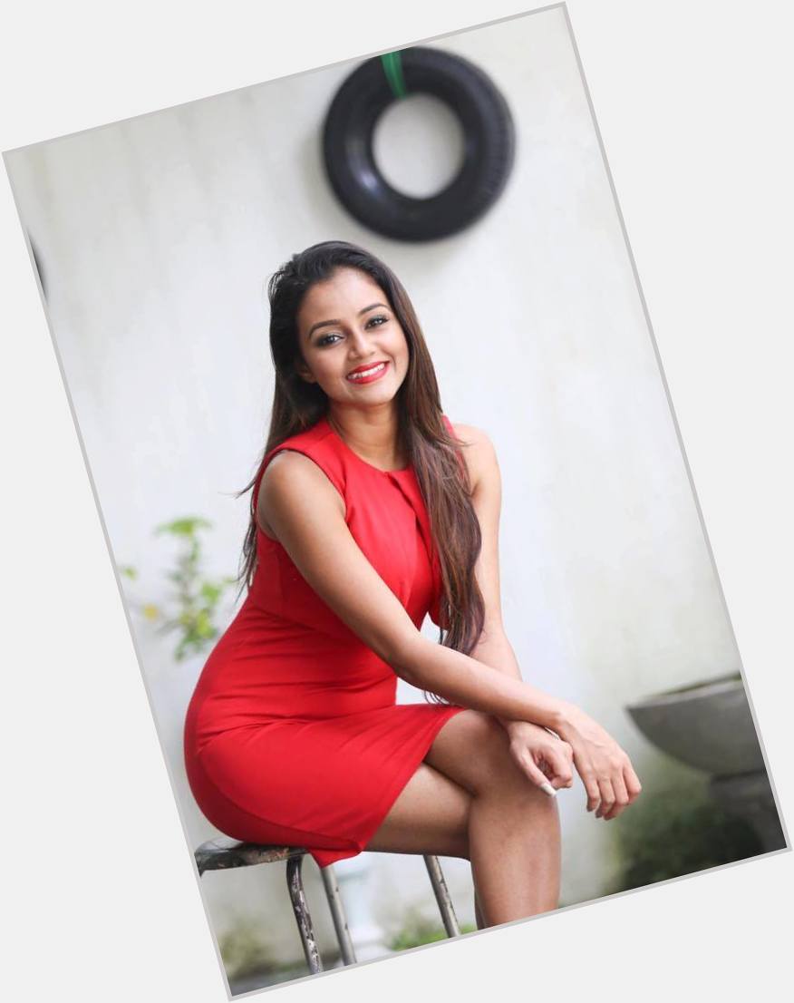 Dinakshie Priyasad sexy 6