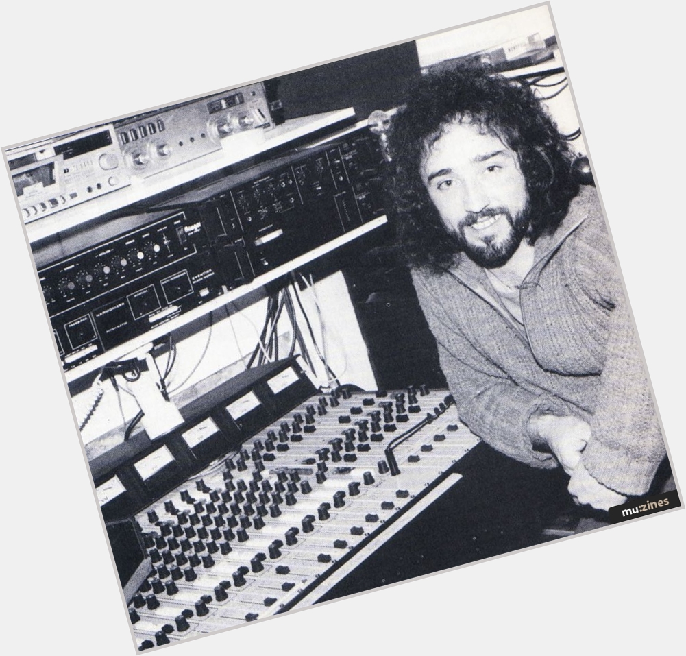 Duncan Mackay Official Site for Man Crush Monday MCM Woman Crush