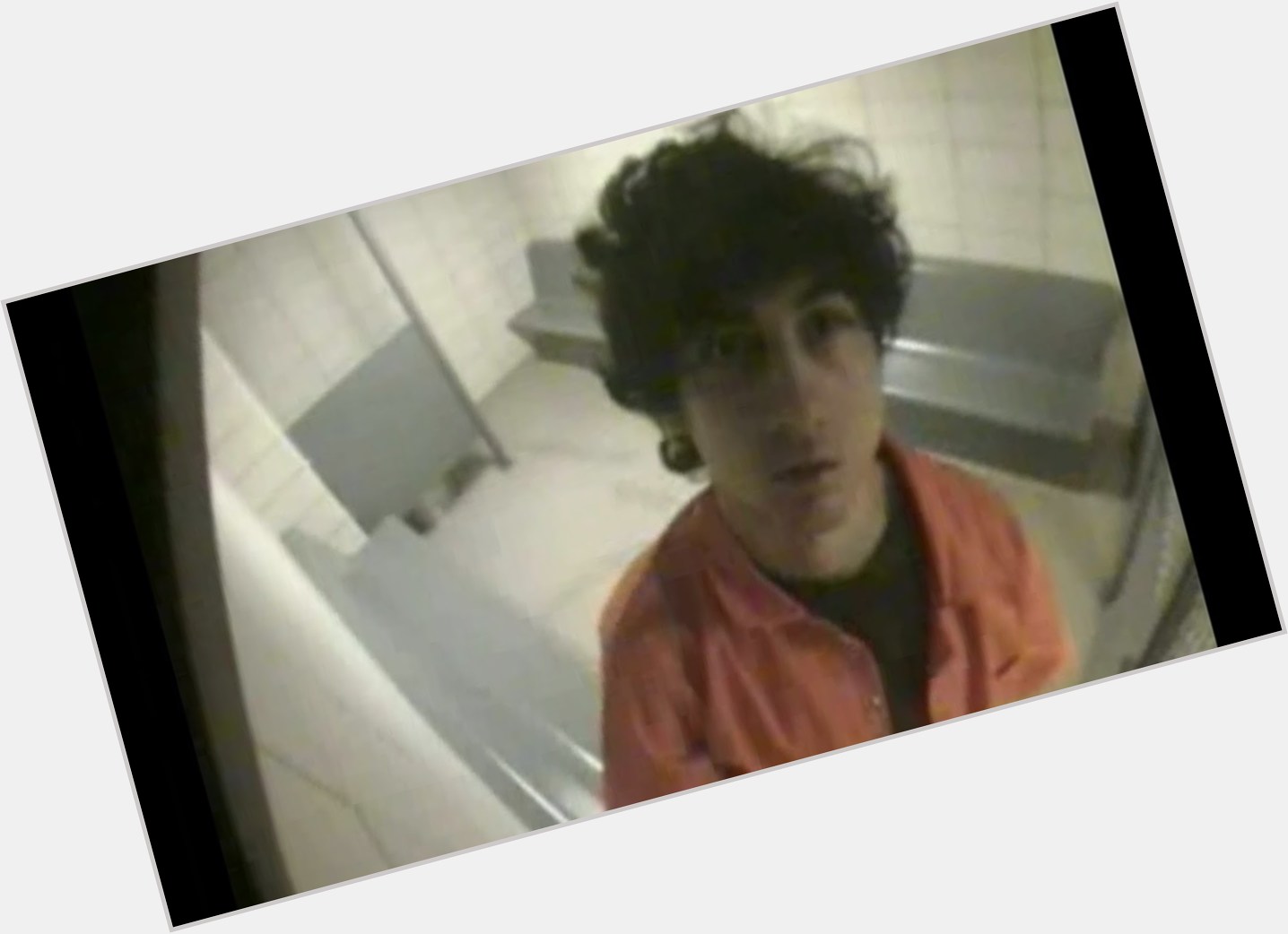 Dzhokhar Tsarnaev hairstyle 4.jpg