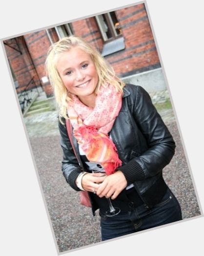 Ebba Hultkvist Slim body,  blonde hair & hairstyles
