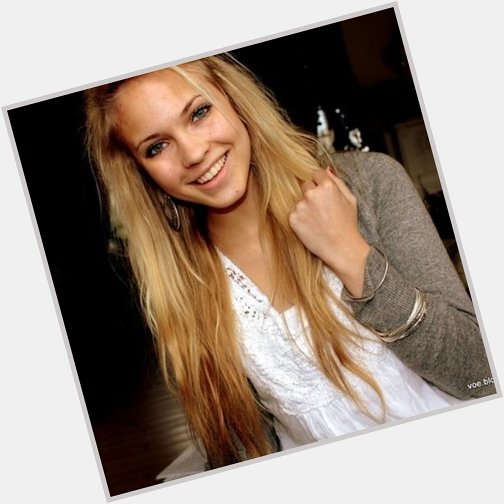 Emilie Marie Nereng hairstyle 7