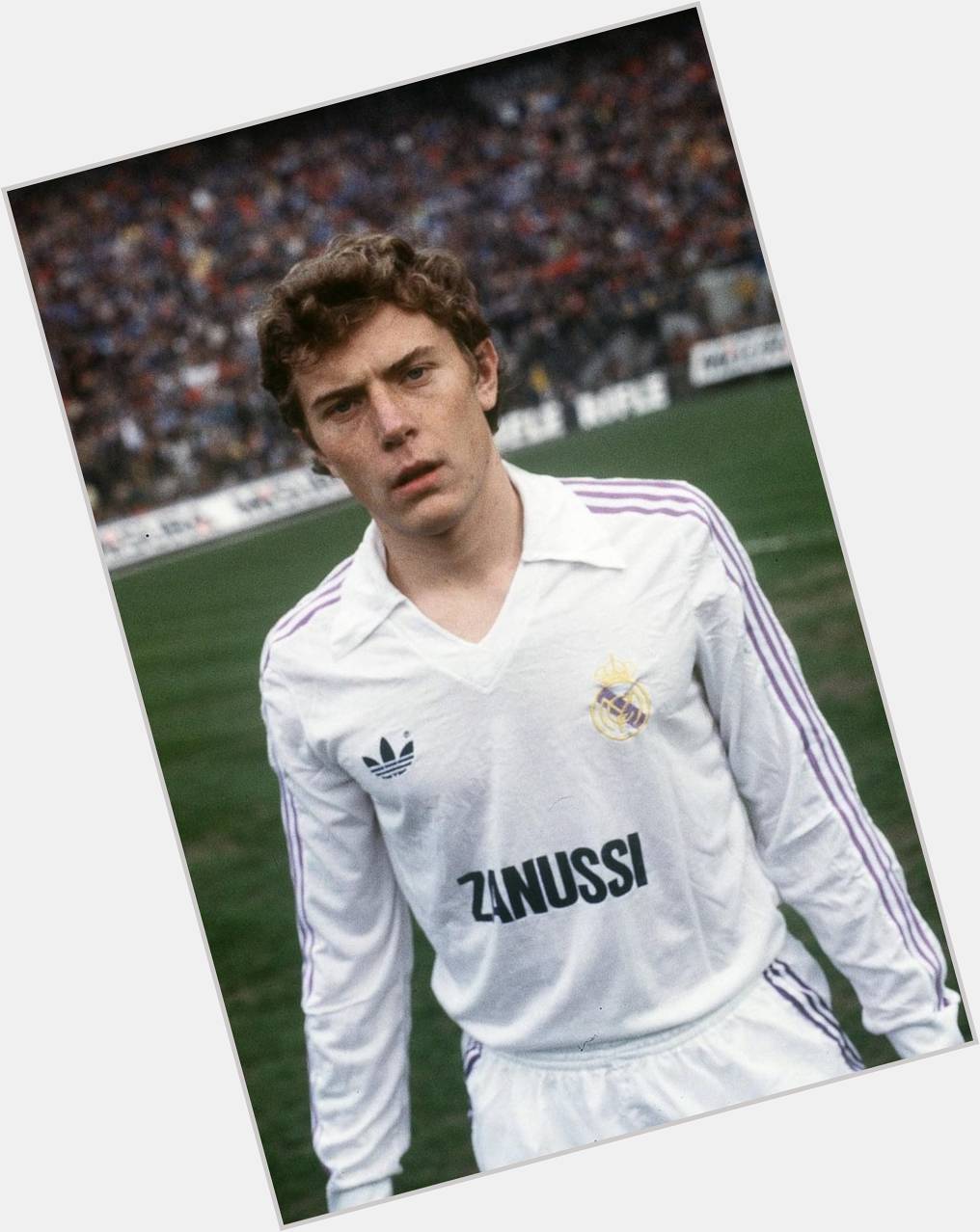 Emilio Butragueno Athletic body,  light brown hair & hairstyles