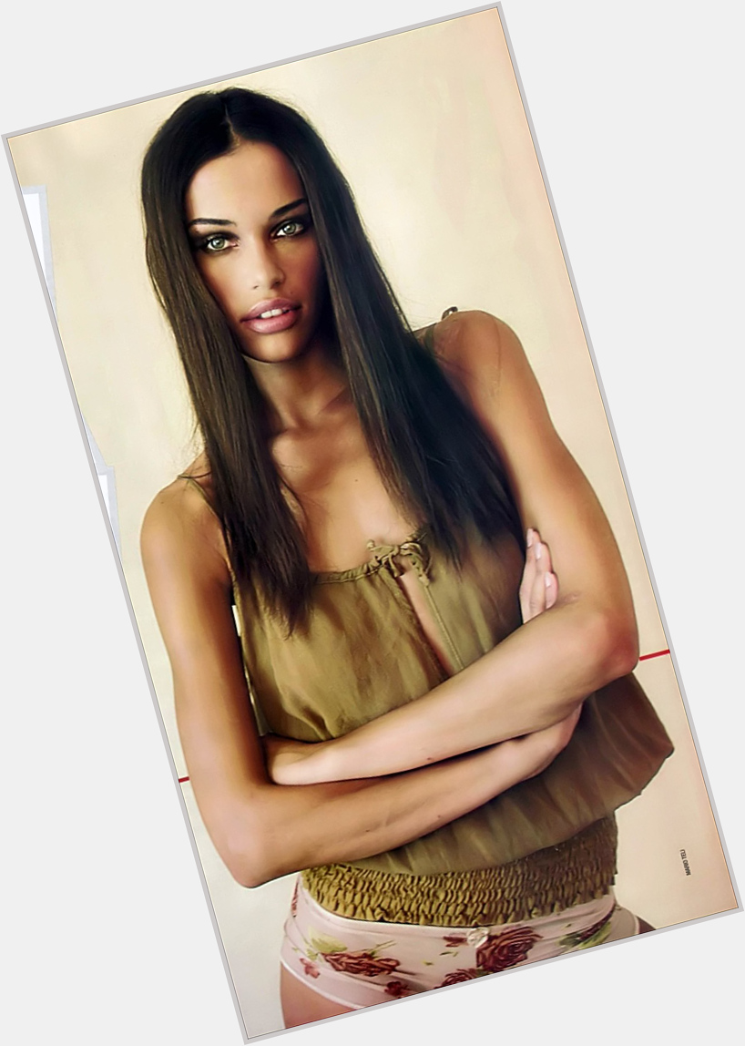 Federica Felini Slim body,  dark brown hair & hairstyles