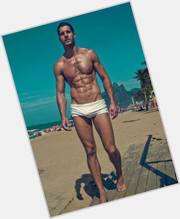 Fernando Schoenwald shirtless bikini
