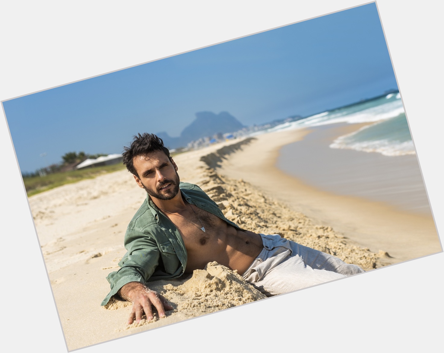 Filipe Cunha shirtless bikini