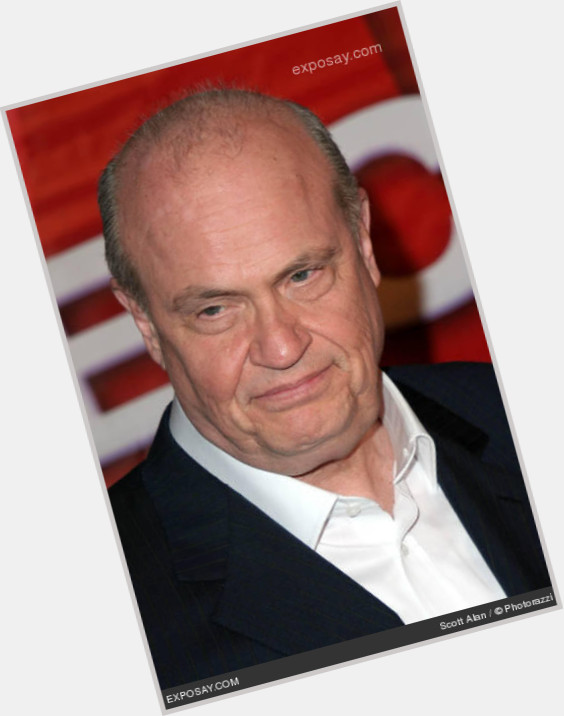 Fred Dalton Thompson Average body,  light brown hair & hairstyles