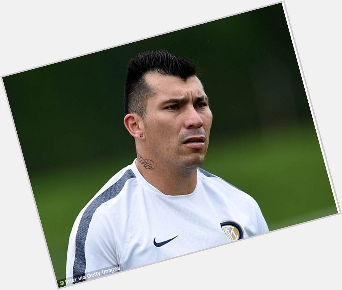 Gary Medel exclusive hot pic 2