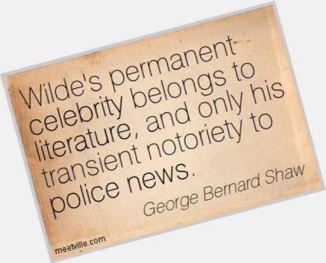 George Bernard Shaw Average body,  grey hair & hairstyles