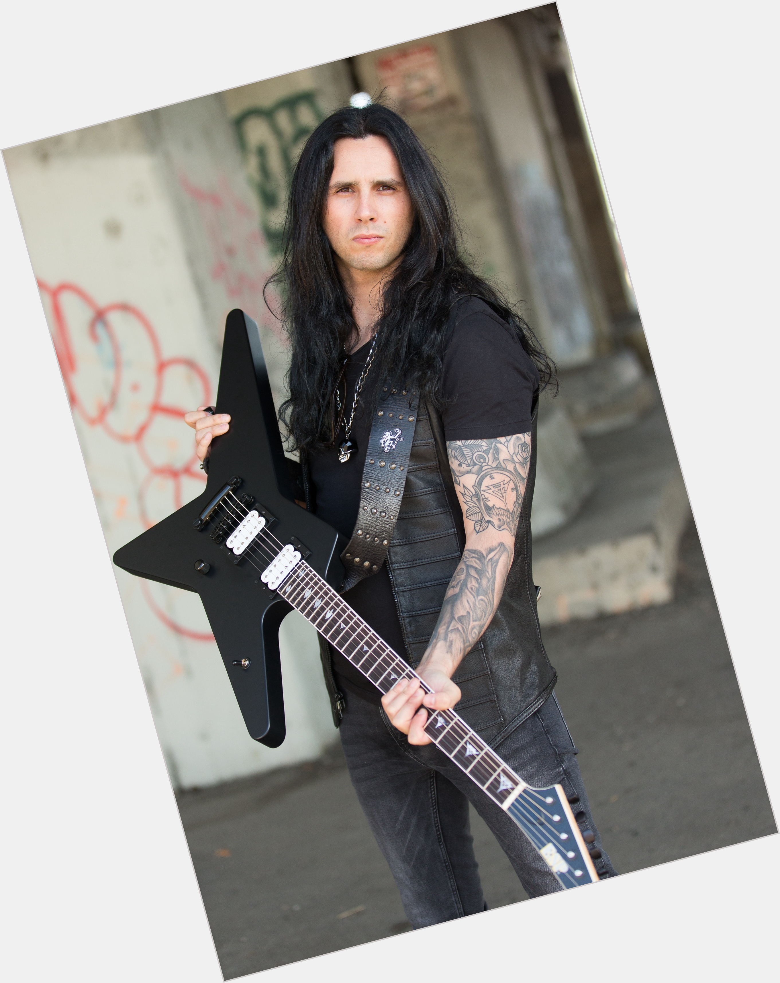 Gus G  dating 2