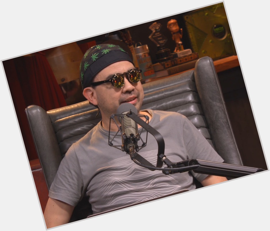 Gus Sorola sexy 2