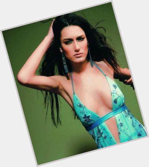 Hande Subasi exclusive hot pic 6