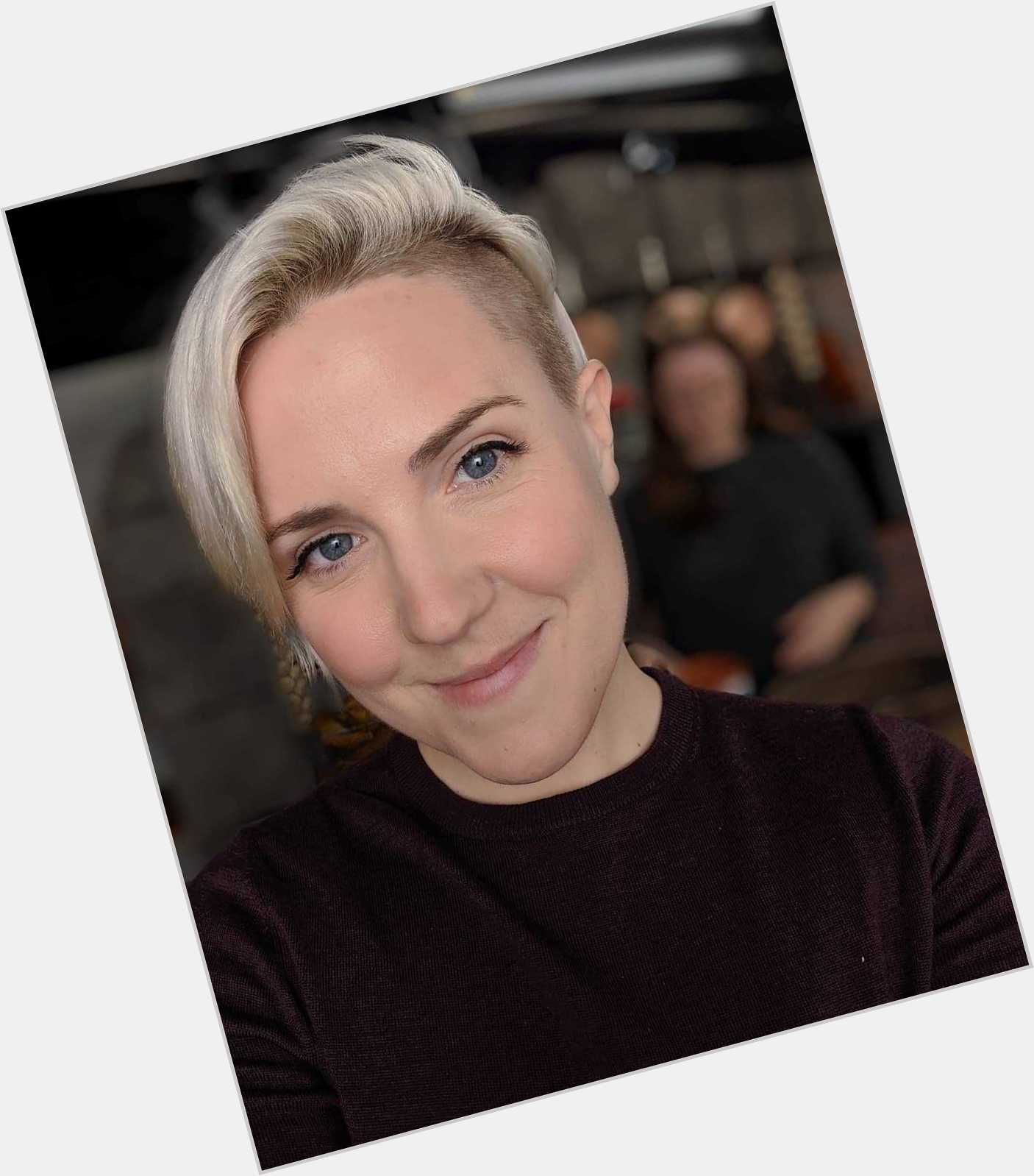 Hannah Hart new pic 8