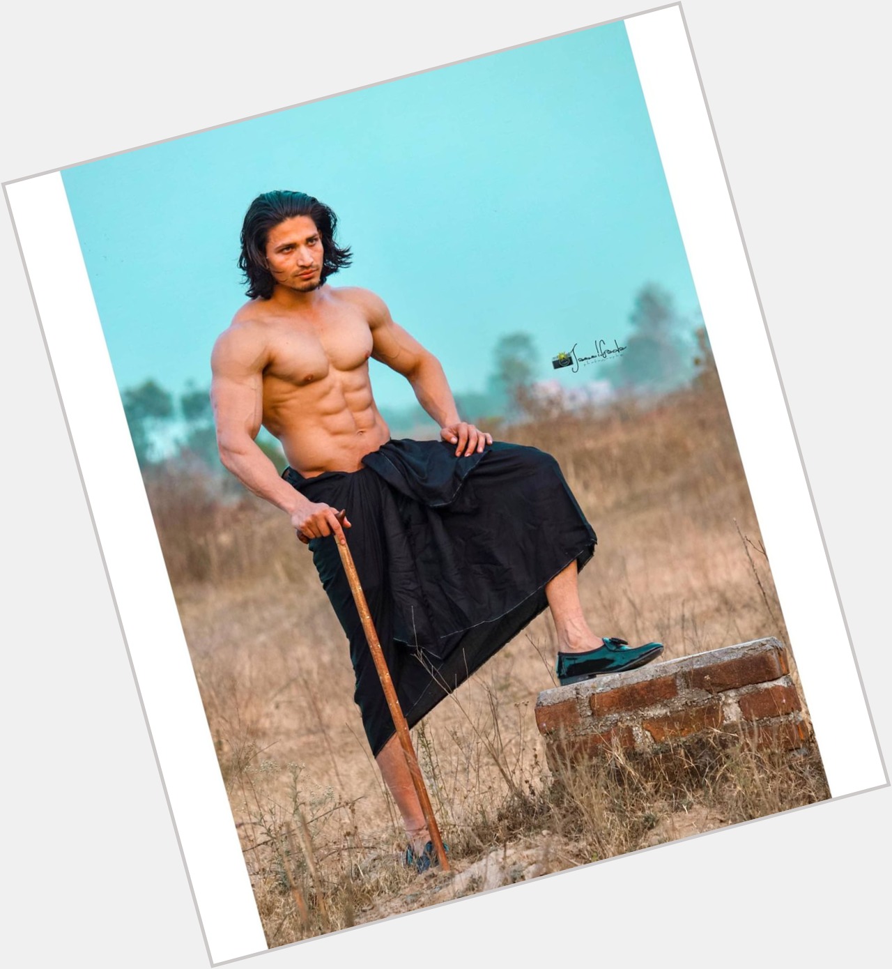 Haroon Khan dating 1