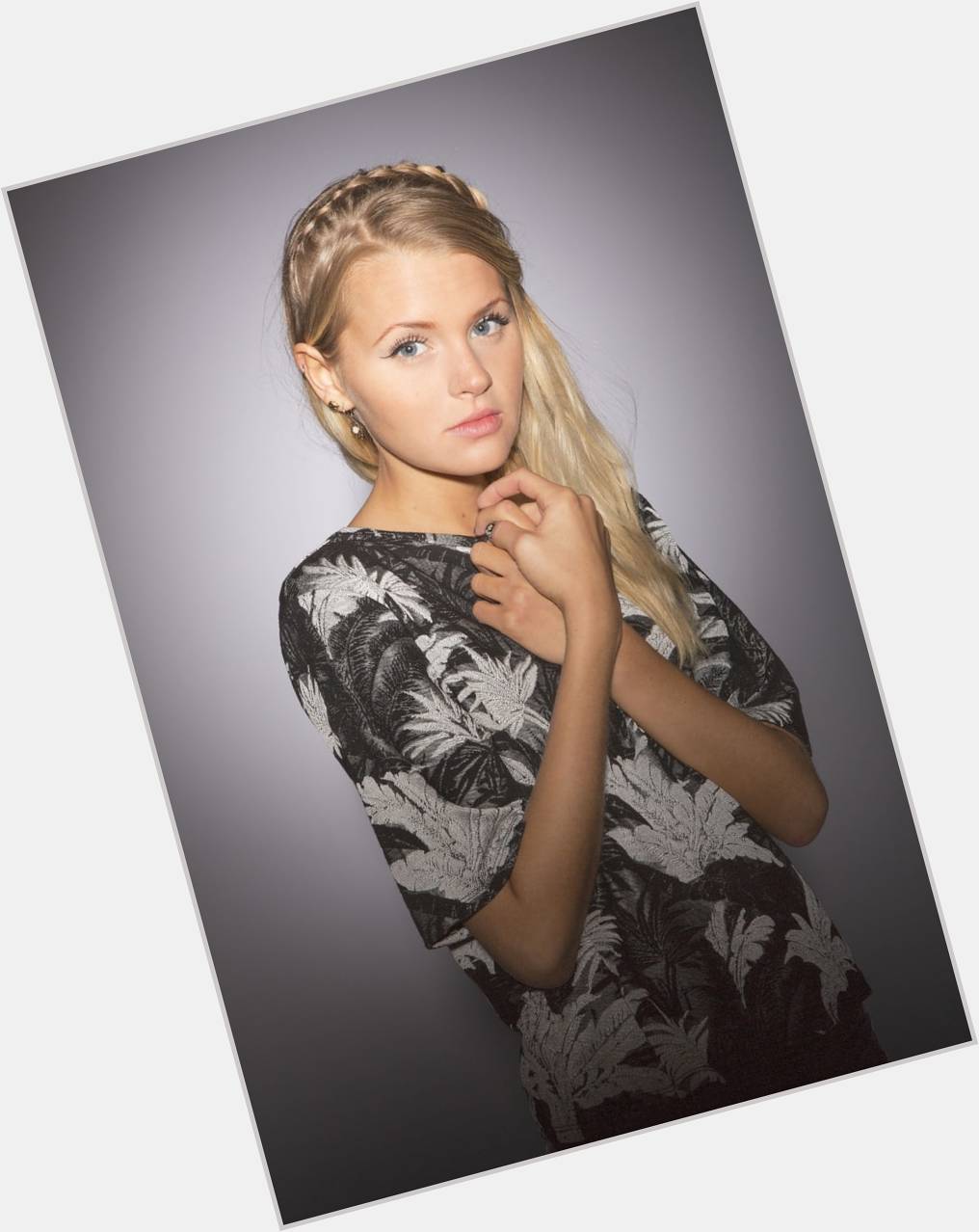 Hetti Bywater new pic 1