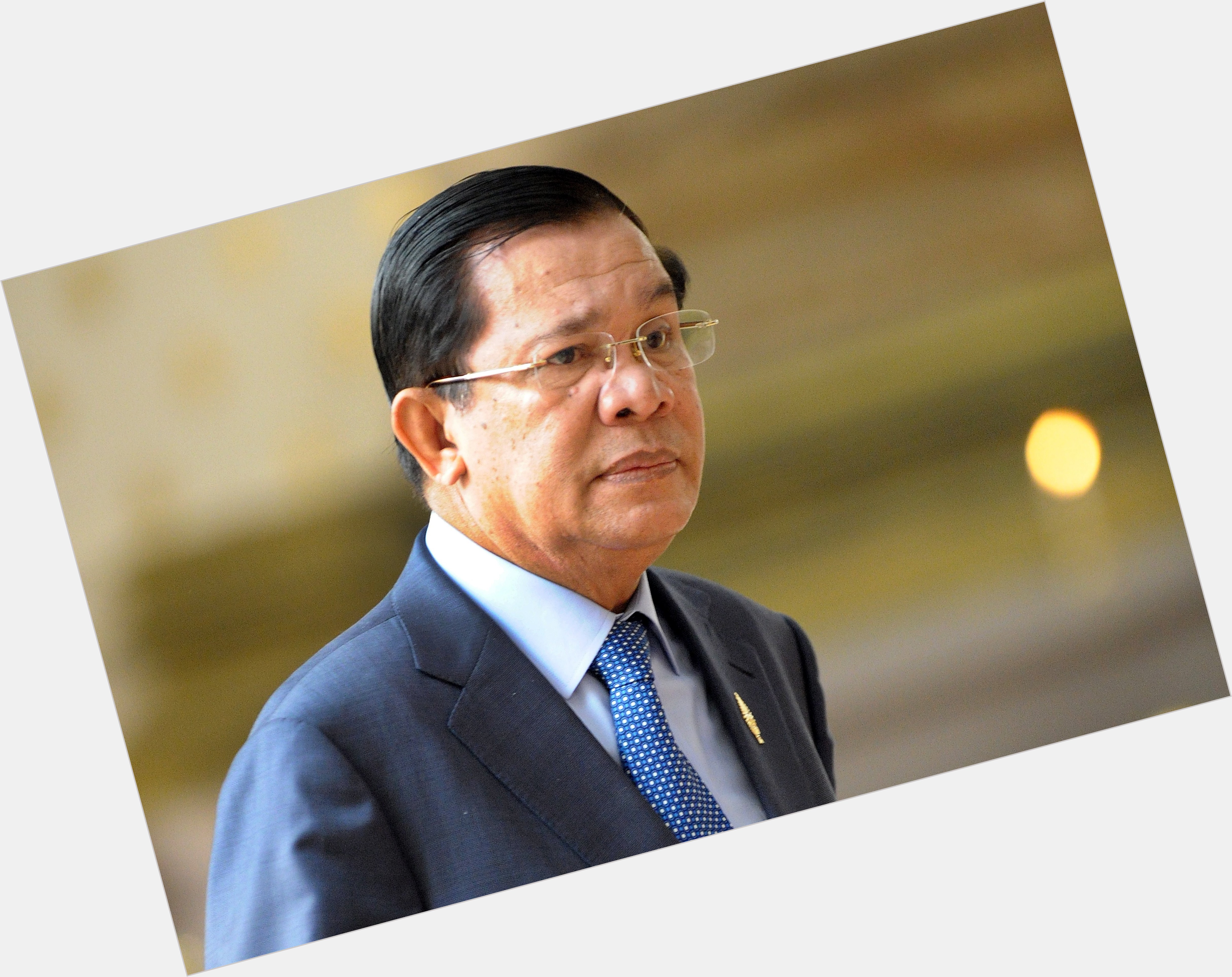 Hun Sen body 3