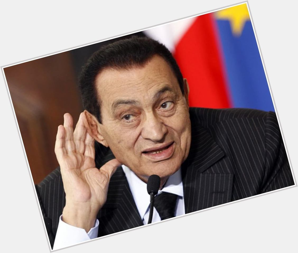Hosni Mubarak Average body,  black hair & hairstyles