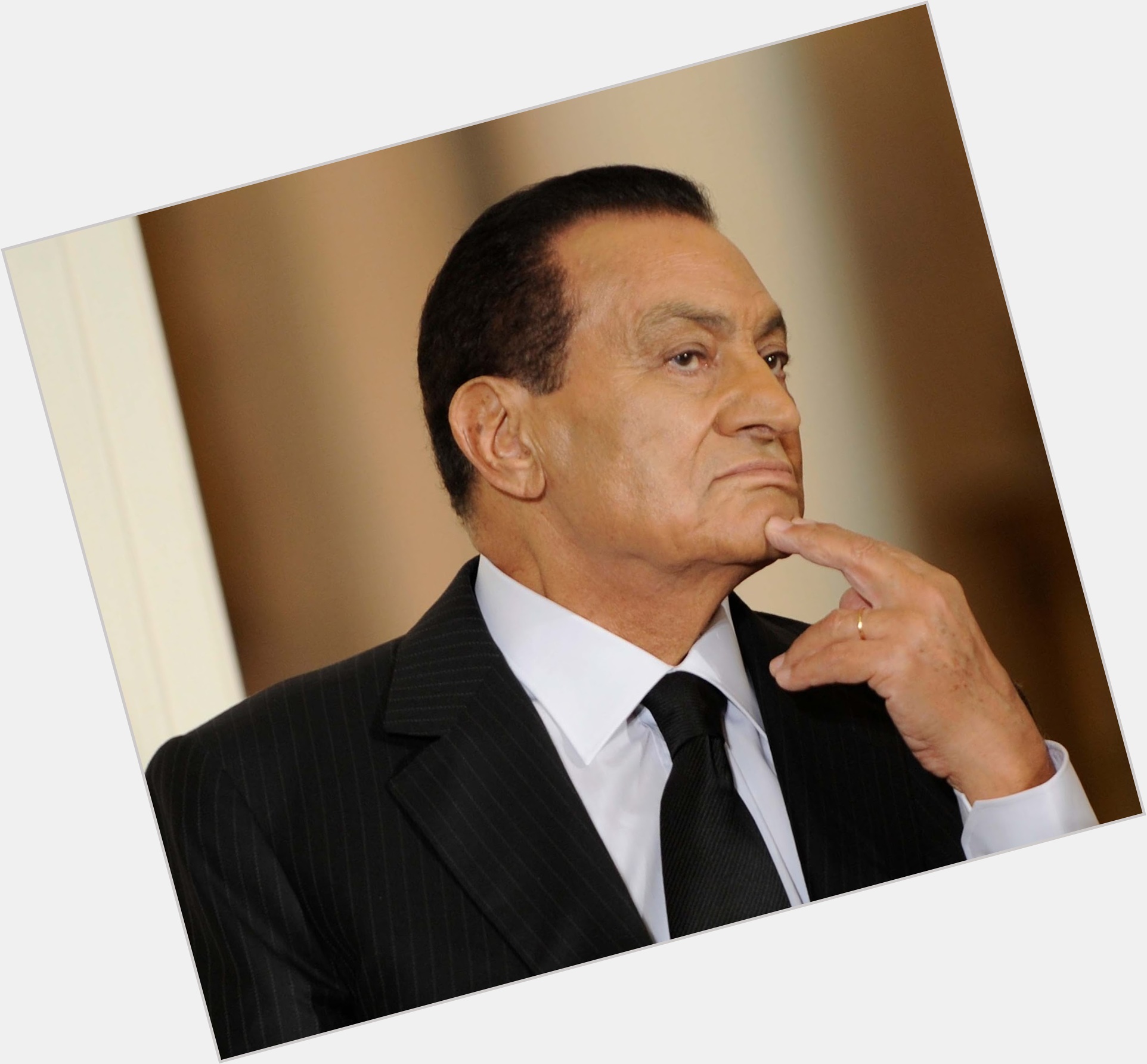 Hosni Mubarak shirtless bikini