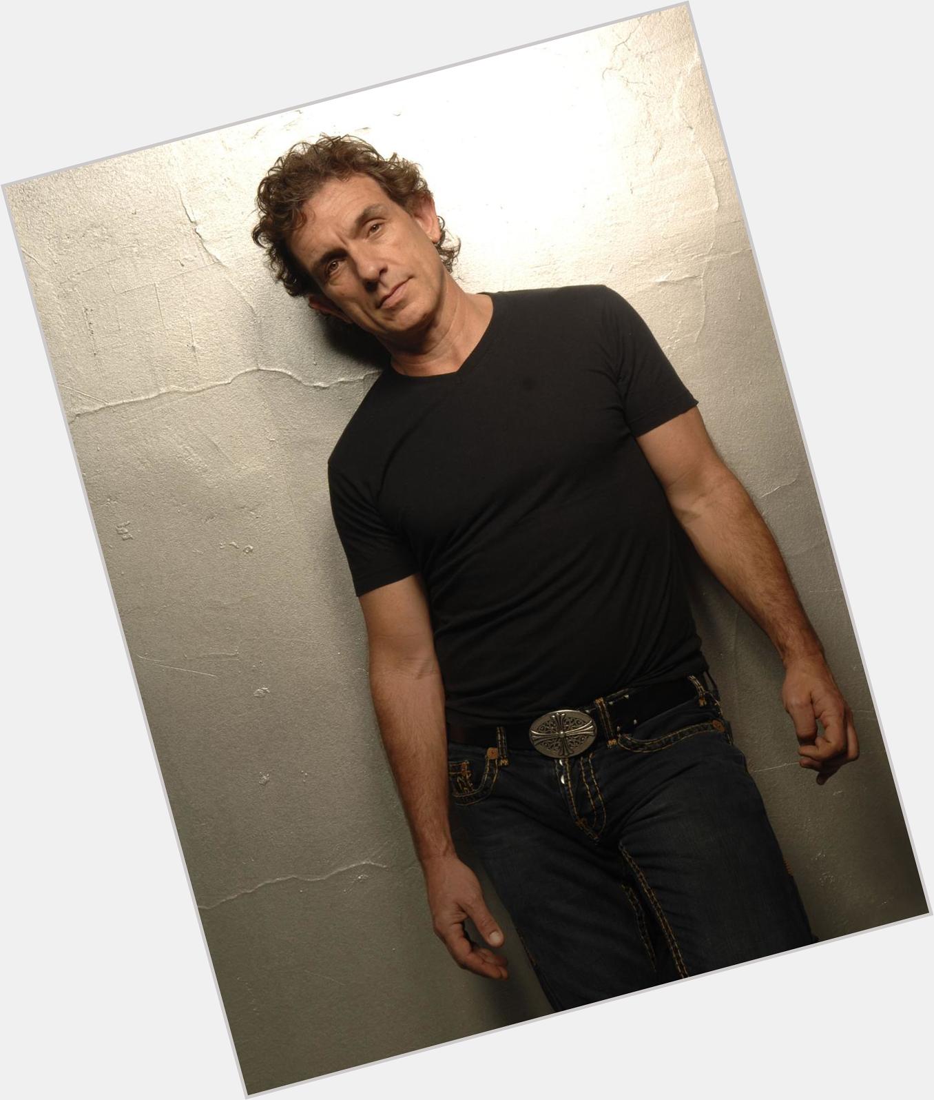 Ian Moss Athletic body,  light brown hair & hairstyles