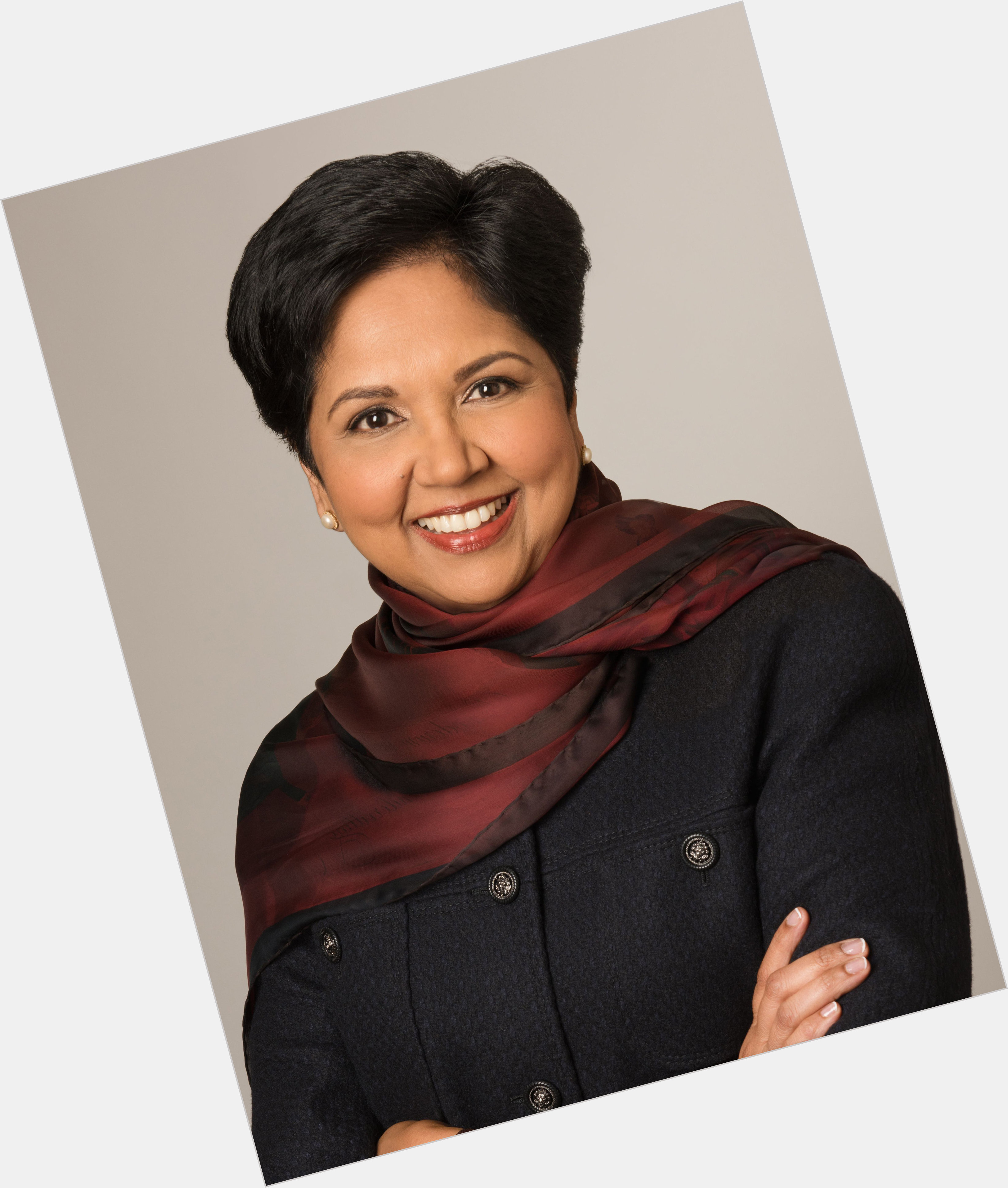 Indra Nooyi hairstyle 4