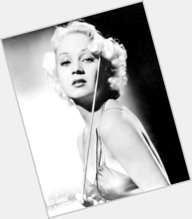 Ina Ray Hutton Slim body,  blonde hair & hairstyles