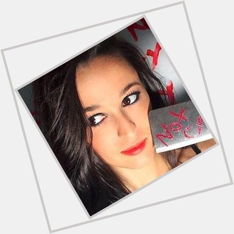 Jaclyn Noel Glenn picture 1