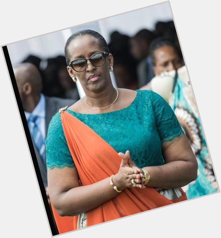 Jeannette Kagame full body 2