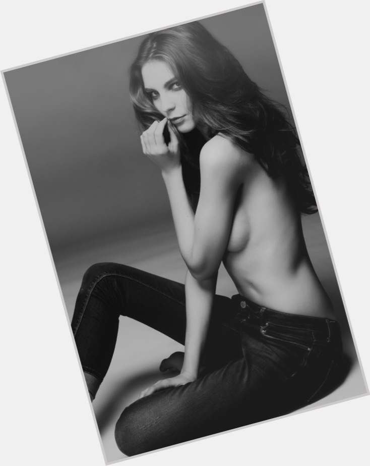 Jennifer Massaux new pic 10