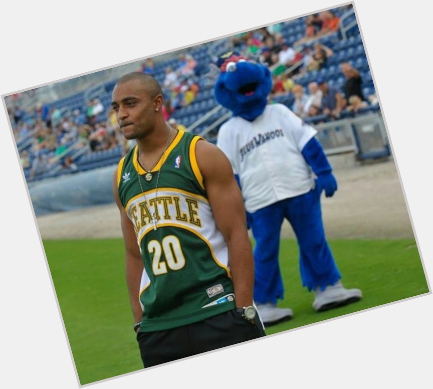 Jermaine Kearse full body 3