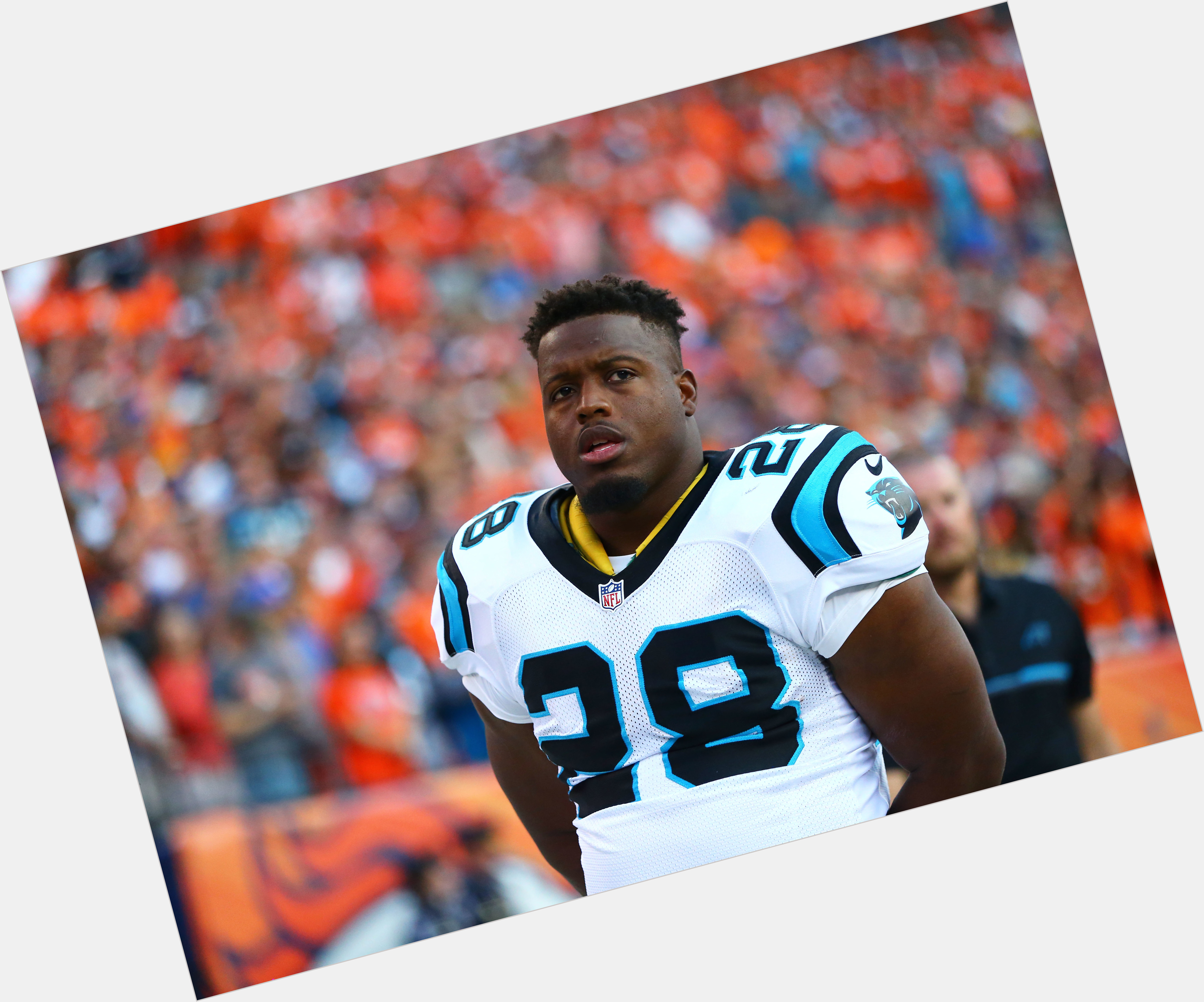 Jonathan Stewart sexy 3