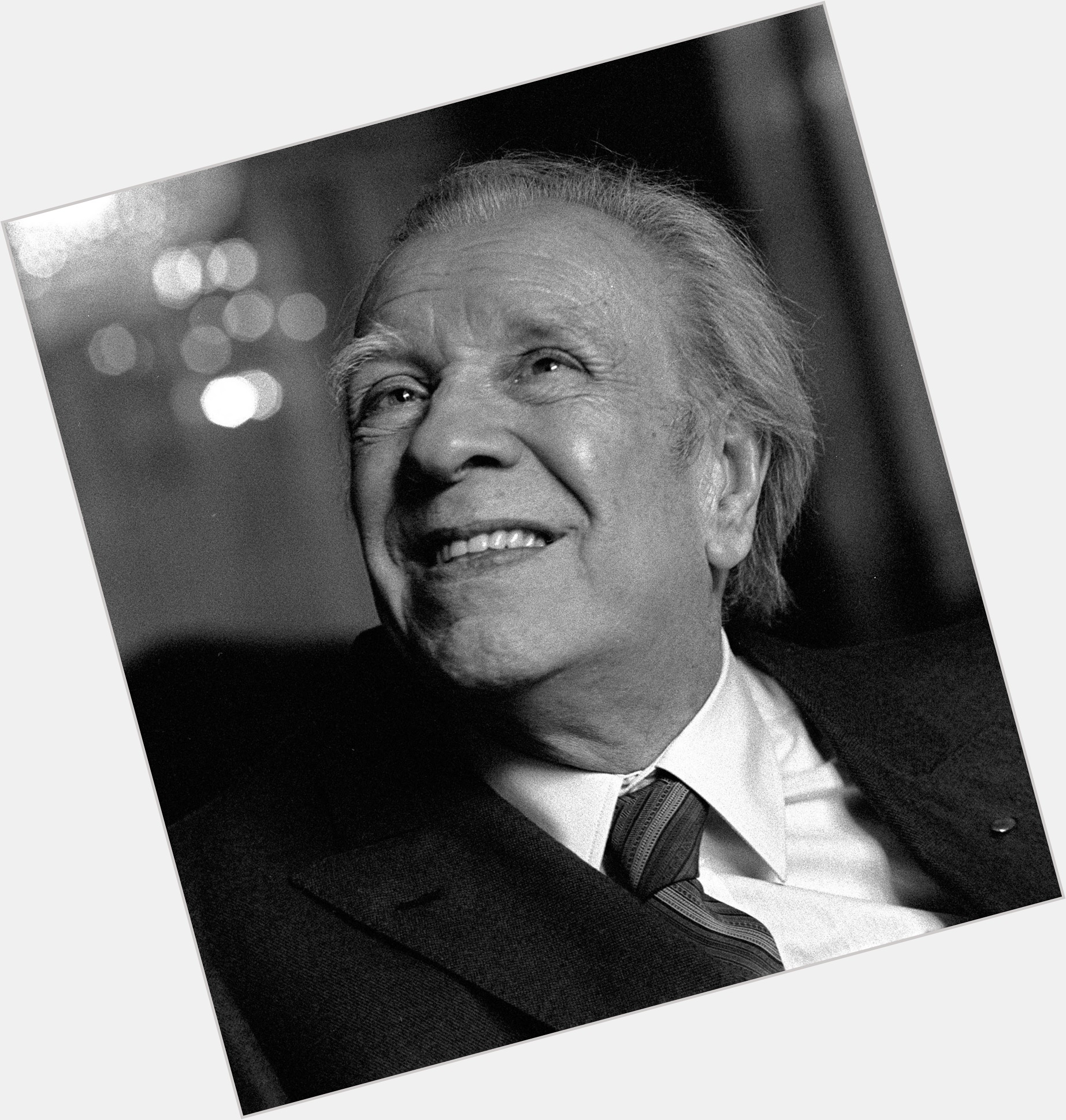Jorge Luis Borges sexy 0.jpg